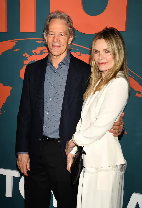 LOS ANGELES, CALIFORNIA - JANUARY 27: (L-R) David E. Kelley and Michelle Pfeiffer attend The 33rd Annual EMA Awards Gala