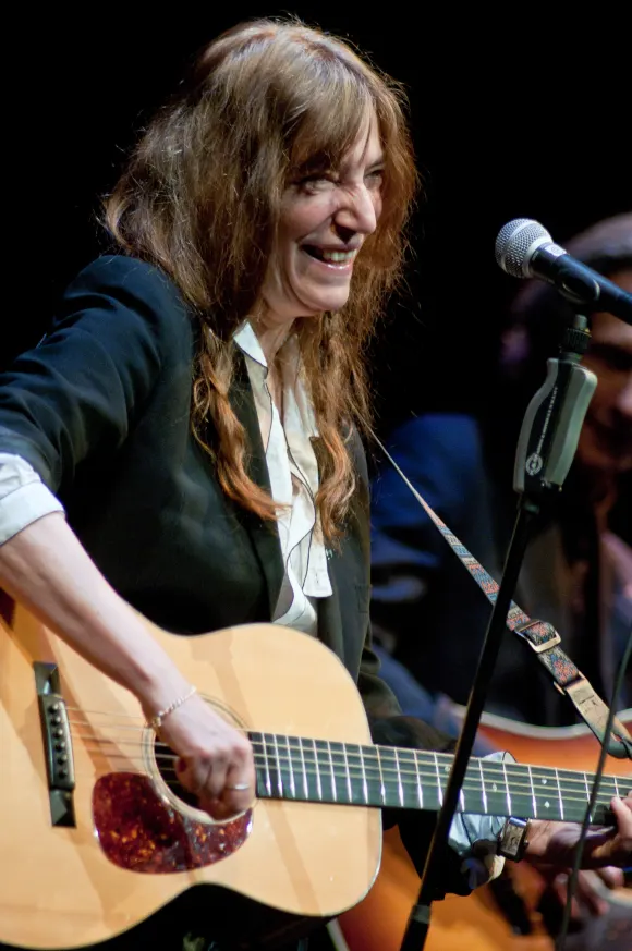 FRANCE,  Paris  :  American  artist  Patti  Smith  sings  her  very  first  album  Horses  released