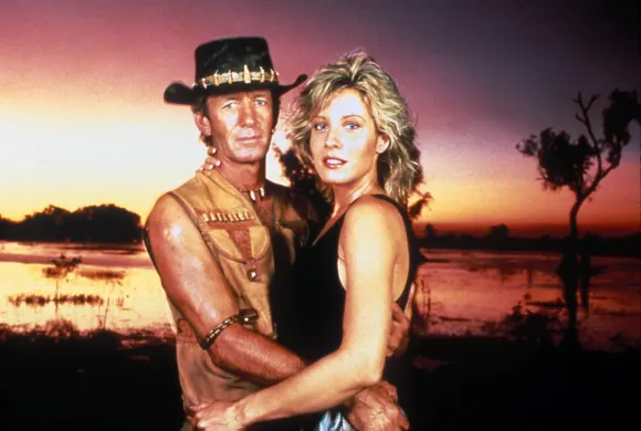 Paul Hogan and Linda Kozlowski, 1986