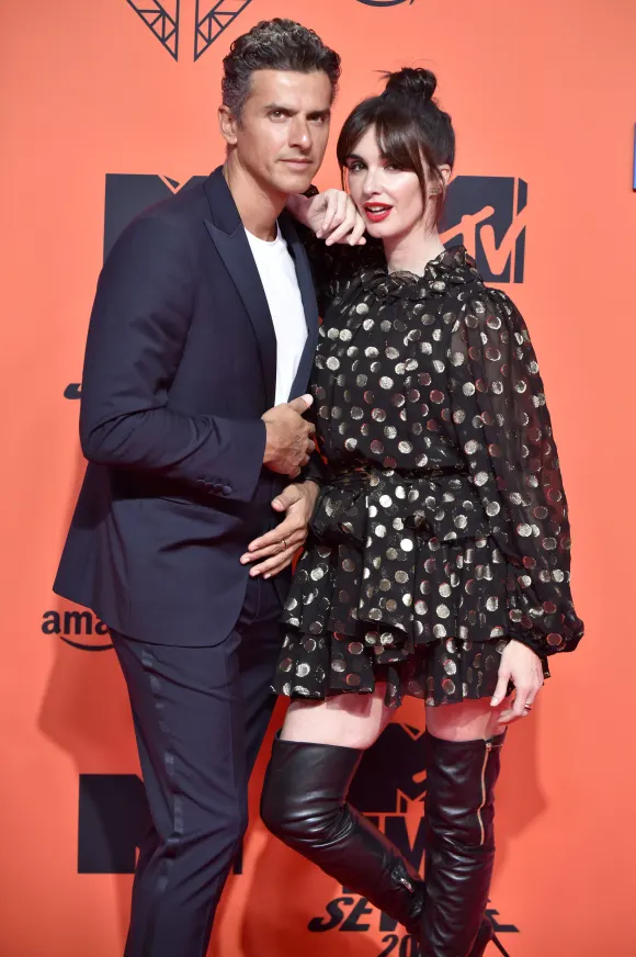 Paz Vega y Orson Salazar