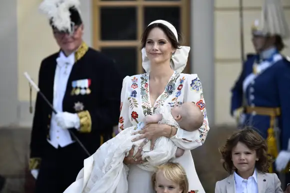 Swedish royal family line of succession to the throne Sweden royals heir King Queen future Carl Gustaf Silvia