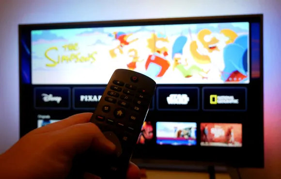 The Simpsons predicts future Disney buys fox episode