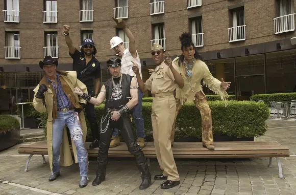 Tournée australienne du 25e anniversaire des Village People
