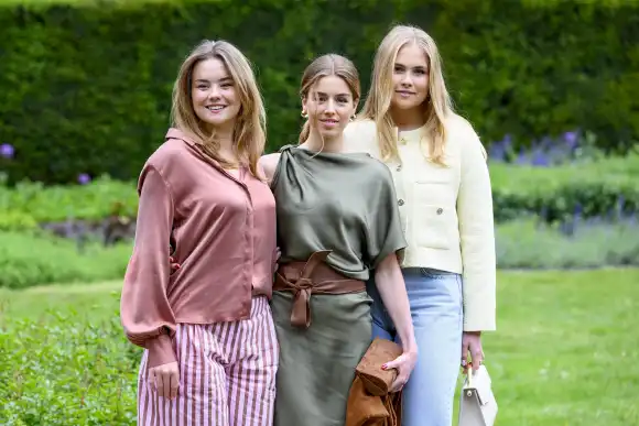 Amalia, Alexia, and Ariane