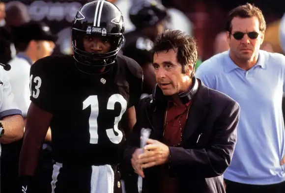 ANY GIVEN SUNDAY ANY GIVEN SUNDAY JAMIE FOXX, AL PACINO, DENNIS QUAID Date: 1999. Strictly editorial use only in conjunc