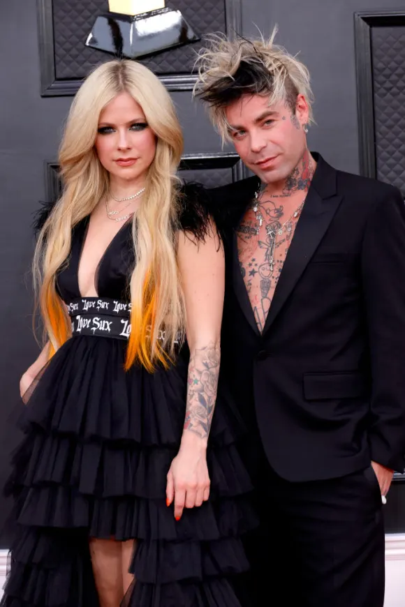 Avril Lavigne and Mod Sun
