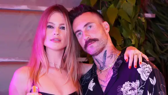 Behati Prinsloo Adam Levine Affair Baby