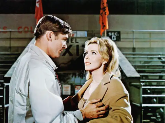 Skip Ward, Charlene Holt in 'Red Line 7000'