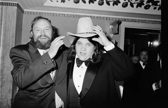 UNITED  STATES  -  MAY  01:    Charlie  Daniels  and  MeatloafDMI/The  LIFE  Picture  Collection