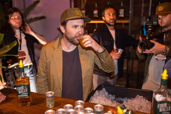 SOBEWFF Capital One Early Access Heinz Burger Bash présenté par Schweid &amp; Sons et animé par Rachael Ray : Charlie