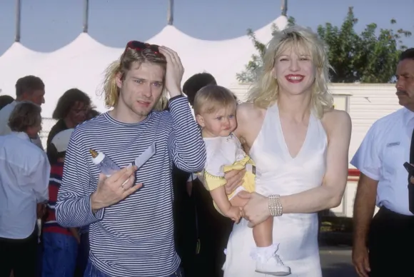 Courtney Love and Kurt Cobain