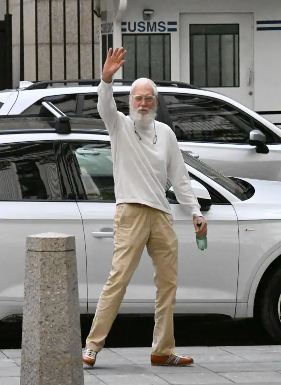 EXCLUSIVE **EXCLUSIVE ALL ROUNDER** David Letterman spotted chatting with a woman on the street in New York City Featuri