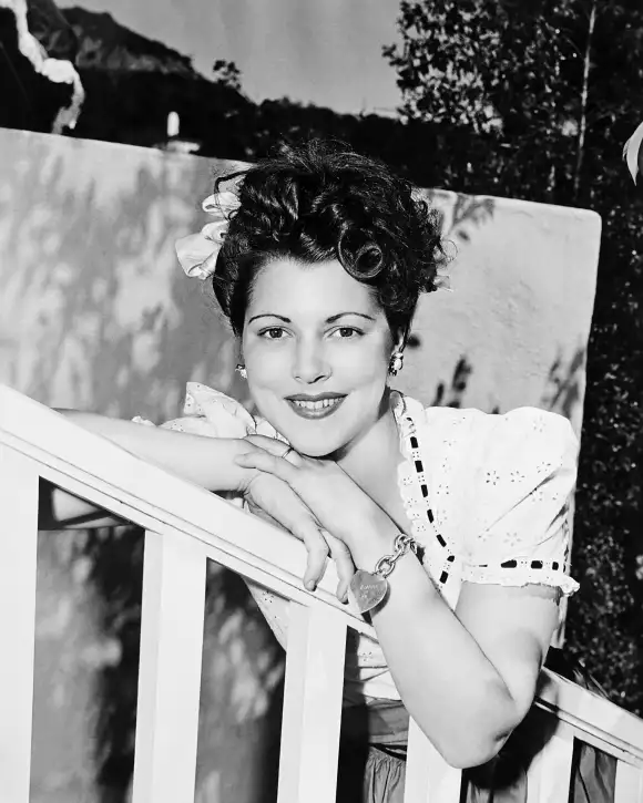 Diana Barrymore dans "Fired Wife" (L'épouse renvoyée)