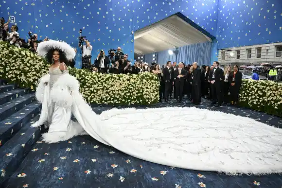 Diana Ross at the Met Gala 2025