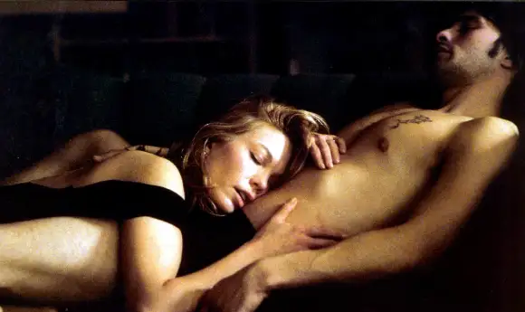 Diane Lane and Olivier Martinez in 'Unfaithful'