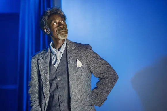 RECORD DATE NOT STATED WHITE NOISE, Don Cheadle, 2022. ph: Wilson Webb / Netflix / courtesy Everett Collection PUBLICATI