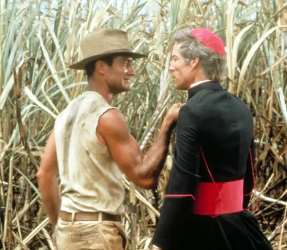 Rachel Ward and Bryan Brown in "The Thorn Birds"