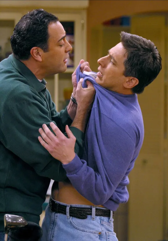 Brad Garrett and Ray Romano in 'Everybody Loves Raymond'.