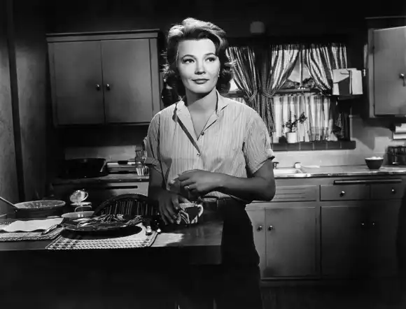 Gena Rowlands in 'Lonely Are the Brave'