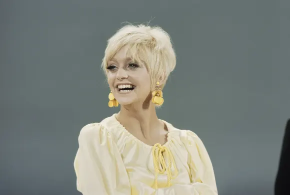 Goldie Hawn