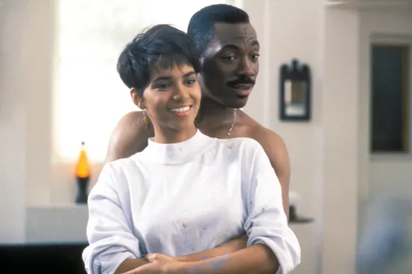 Halle Berry, Eddie Murphy in 'Boomerang'