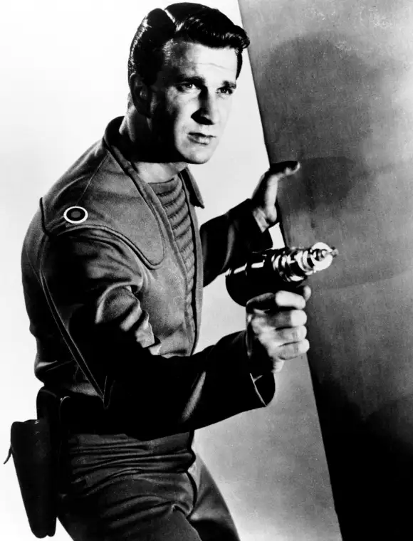 FORBIDDEN PLANET, Leslie Nielsen, 1956 Courtesy Everett Collection PUBLICATIONxINxGERxSUIxAUTxONLY Copyright: xCourtesyx