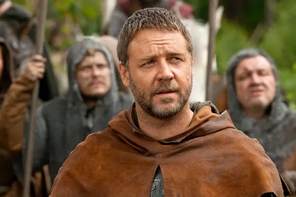 ROBIN HOOD, Russell Crowe, 2010. ph: David Appleby/ Universal/courtesy Everett Collection Universal/Courtesy Everett Col