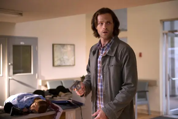 SUPERNATURAL, Jared Padalecki, Our of the Darkness, Into the Fire , (Season 11, ep. 1101, aired Oct. 7, 2015). Photo: Di