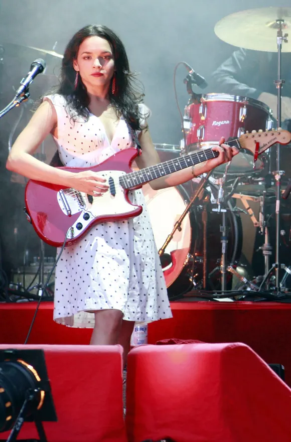 Nora Jones Nora Jones und The Handsome Band bei ihrem Konzert in der Zitadelle Spandau in Berlin Copyright: IMAGO./Radke