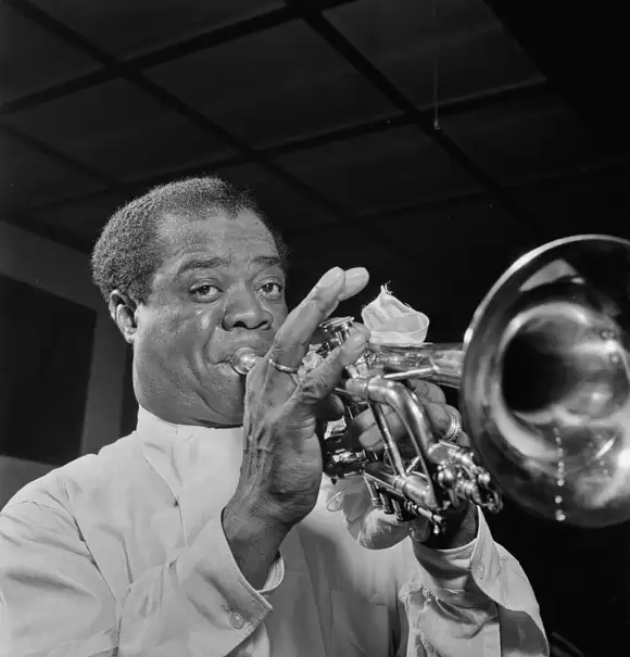 RECORD DATE NOT STATED Portrait of Louis Armstrong, ca. Apr. 1947 . 1062_16_M_-2200-