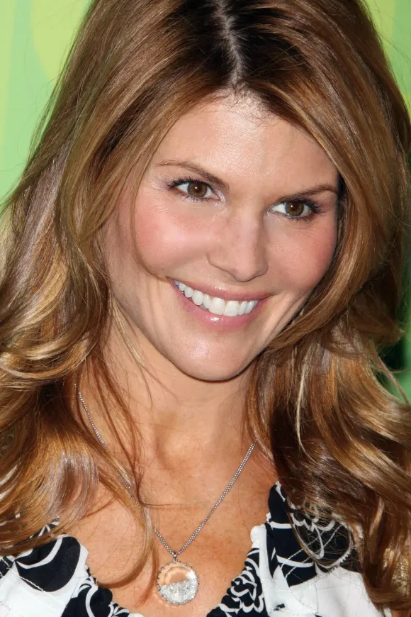 Lori Loughlin, 2008 Photo By John Barrett/PHOTOlink/Courtesy Everett Collection (Lori Loughlin3246)ASCA034 F4226 PUBLICA