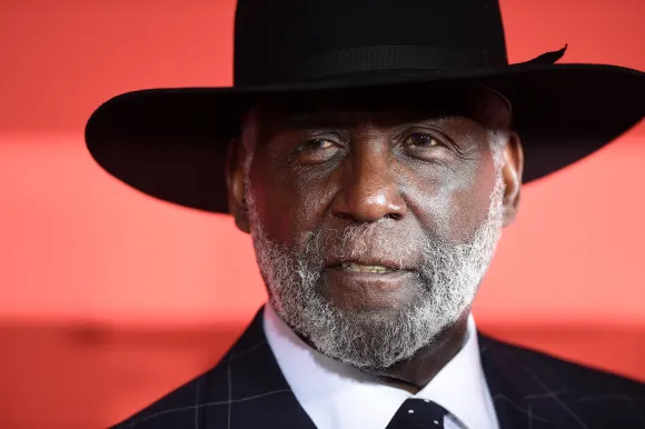 What Men Want Premiere - LA Richard Roundtree attends Paramount Pictures What Men Want Premiere at Regency Village Theat