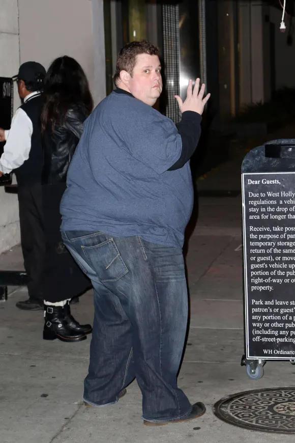 EXCLUSIVE: Comedian Ralphie May seen outside Craig s restaurant in West Hollywood 145523, EXCLUSIVE: Comedian Ralphie Ma