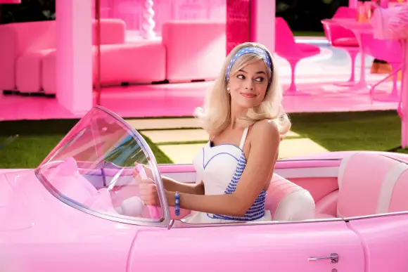 RECORD DATE NOT STATED BARBIE, Margot Robbie, 2023. ph: Jaap Buitendijk / Warner Bos. / Courtesy Everett Collection PUBL