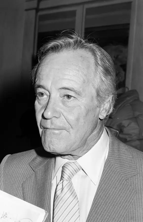 UNITED  STATES  -  APRIL  01:    Jack  LemmonDMI/The  LIFE  Picture  CollectionSpecial  Instruct