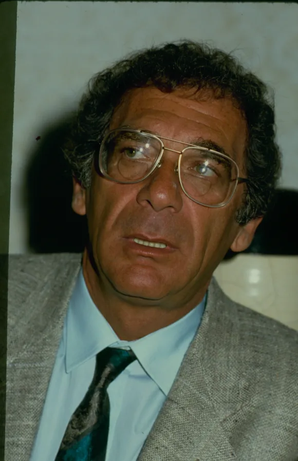 UNITED  STATES  -  MARCH  18:    Sydney  PollackDMI/The  LIFE  Picture  CollectionSpecial  Instr