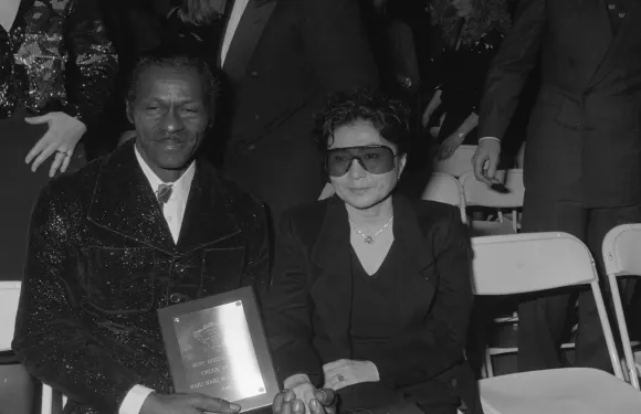UNITED  STATES  -  FEBRUARY  01:    Chuck  Berry  and  Yoko  OnoDMI/The  LIFE  Picture  Collection