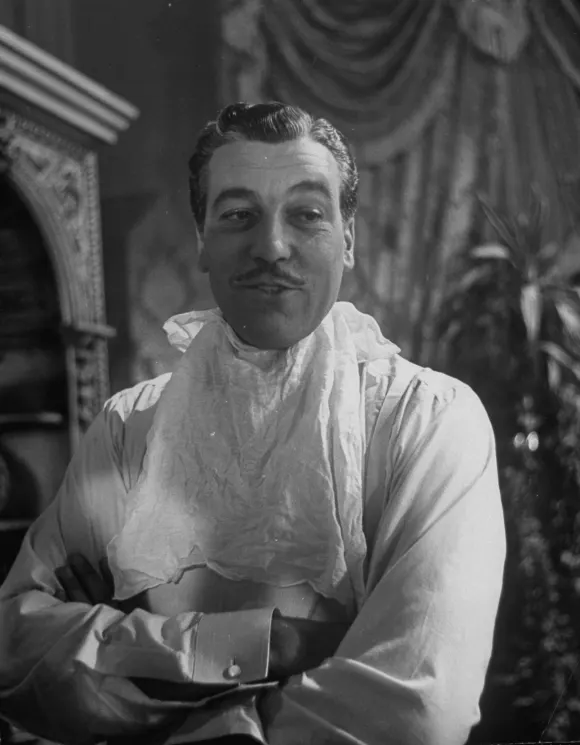 Actor  Cesar  Romero  in  scene  fr.  the  movie  Love  That  Brute.Alfred  Eisenstaedt/The  LIFE