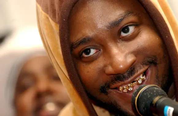 THE ODB ROC A FELLA RECORDS PRESS CONFERENCE NY OL DIRTY BASTARD AT HIS ROC A FELLA RECORDS PRESS CONFERENCE. RIGHA ROYA