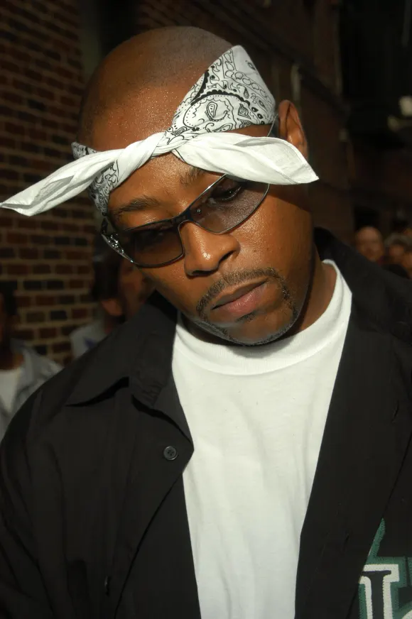 CELEBRITIES AT LETTERMAN NY NATE DOGG ARRIVING TO THE TAPING OF THE LATE SHOW WITH DAVID LETTERMAN. THE ED SULLIVAN THEA