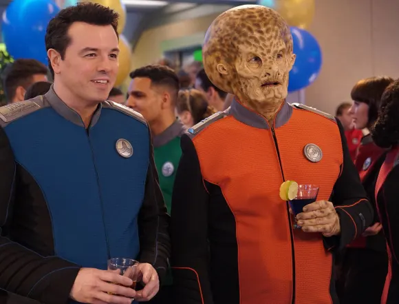 The Orville (Season 2) - filmstill Seth MacFarlane and guest star Mike Henry The Orville (2017-, Season 2, Episode 8, Id