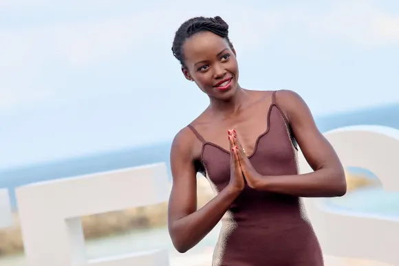 Le Robot Sauvage / Robot Salvaje Photocall - 72ème Festival du Film de San Sebastian Lupita Nyong o et Alvaro Norte assistent à la p