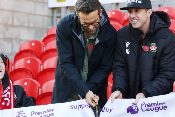 Wrexham v Torquay United, Conference Premier National League, Football, Racecourse Ground, Wrexham, Wales, UK - 30 Oct 2