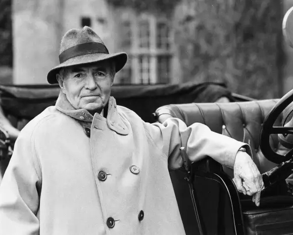 RECORD DATE NOT STATED James Mason (1909-1984), British actor, 1984. Artist: Unknown Copyright:xFromxthexJewishxChronicl