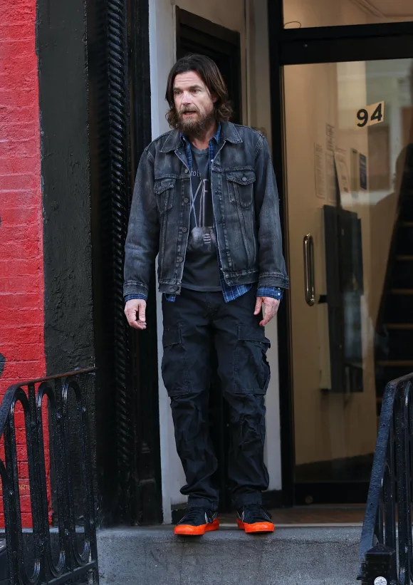 Jason Bateman seen filming at the Black Rabbitset in Downtown, Manhattan. Featuring: Jason Bateman Where: New York Cit