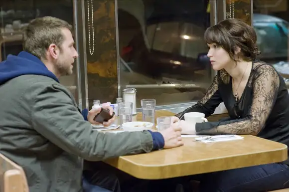 Bradley Cooper et Jennifer Lawrence dans "Silver Linings Playbook" (2012)