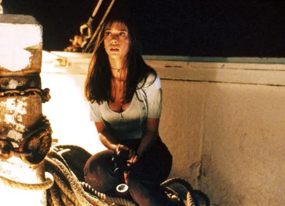 Actress Jennifer Love Hewitt in "I Know What You Did Last Summer"