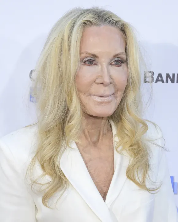 Joan van Ark