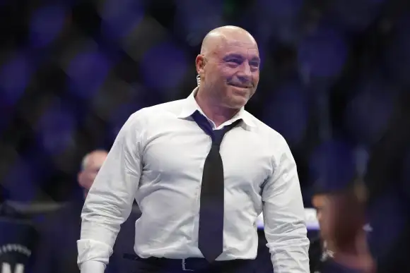 MMA: UFC 278- Albazi vs Figueiredo, Aug 20, 2022; Salt Lake City, Utah, USA; Joe Rogan after the fight between Amir Alba