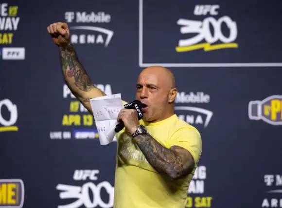 MMA: UFC 300-Weigh Ins Apr 12, 2024; Las Vegas, Nevada, USA; UFC announcer Joe Rogan during ceremonial weigh ins for UFC